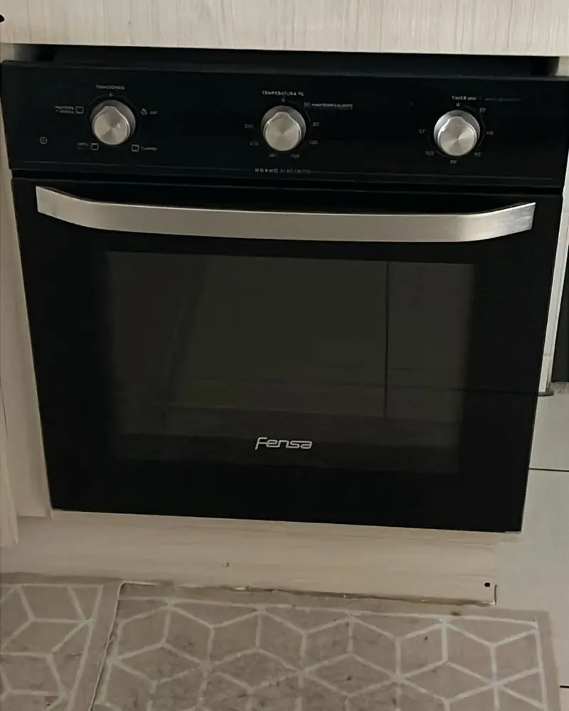 Horno a gas empotrado