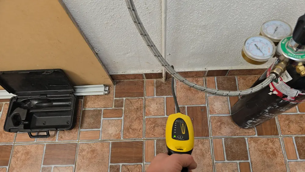 Manómetros en una prueba de hermeticidad